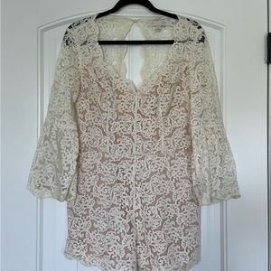 Romper with flare sleeeves